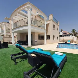 דירה Private Pool, 3br Garden Apartment, Aquarelle, אילת